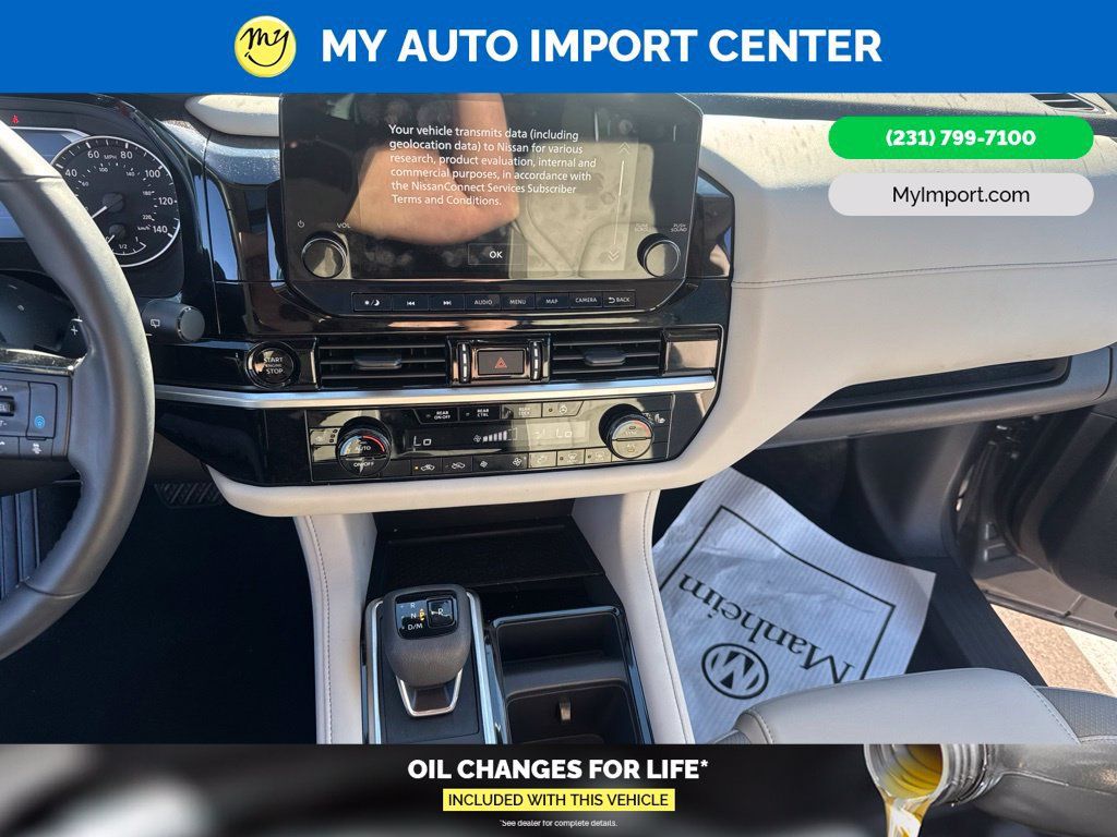 Used 2025 Nissan Pathfinder SL w/ SL Premium Package AWD/4WD image 18