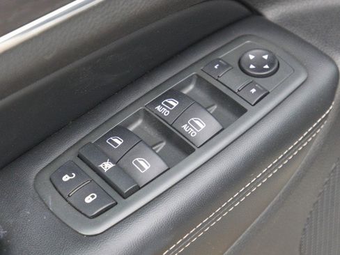 Used 2014 Jeep Grand Cherokee Limited AWD/4WD image 13