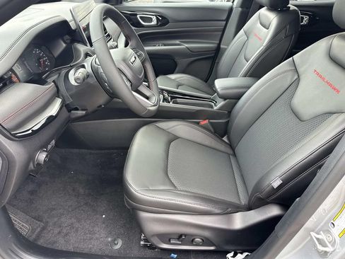 New 2026 Jeep Compass Trailhawk AWD/4WD image 13