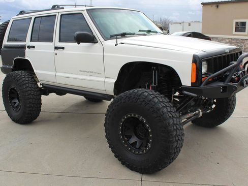 Used 2001 Jeep Cherokee Sport image 86