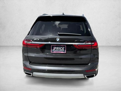 Used 2021 BMW X7 xDrive40i w/ Parking Assistance Package AWD/4WD image 6