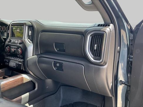 Used 2019 Chevrolet Silverado 1500 RST AWD/4WD image 18