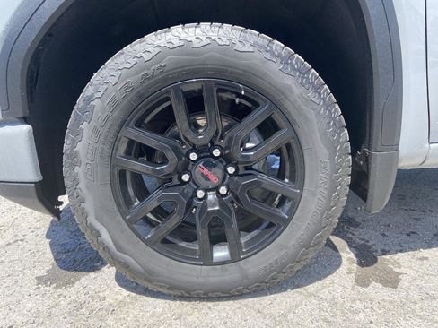 Used 2024 GMC Sierra 1500 Elevation AWD/4WD image 19