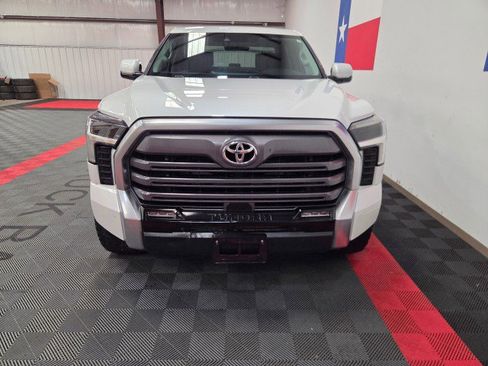 Used 2022 Toyota Tundra Limited AWD/4WD image 17
