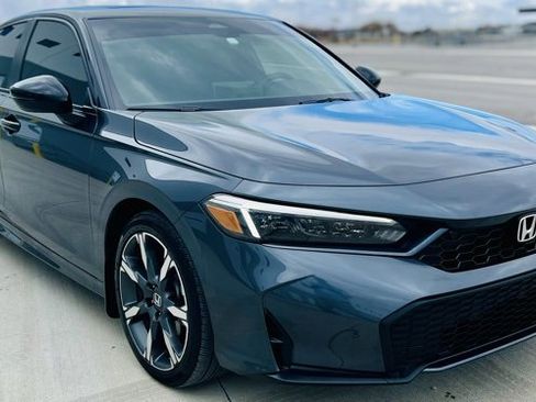 Used 2026 Honda Civic FWD Hybrid Sedan image 5