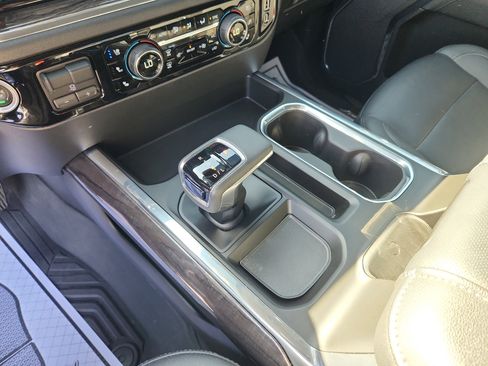 Used 2023 Chevrolet Silverado 1500 LTZ image 33