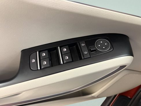 Used 2022 Kia Soul LX FWD image 24