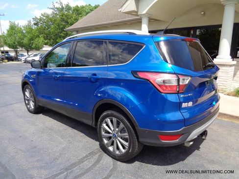 Used 2017 Ford Escape Titanium w/ Equipment Group 301A AWD/4WD image 4