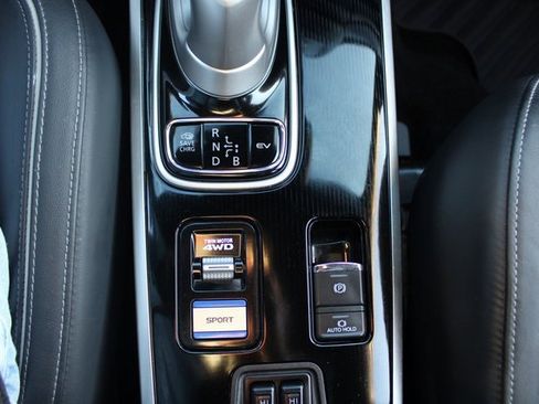 Used 2022 Mitsubishi Outlander LE image 15