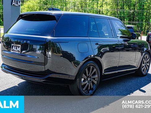 Used 2023 Land Rover Range Rover SE image 6