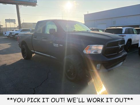 Used 2017 RAM 1500 Express image 1