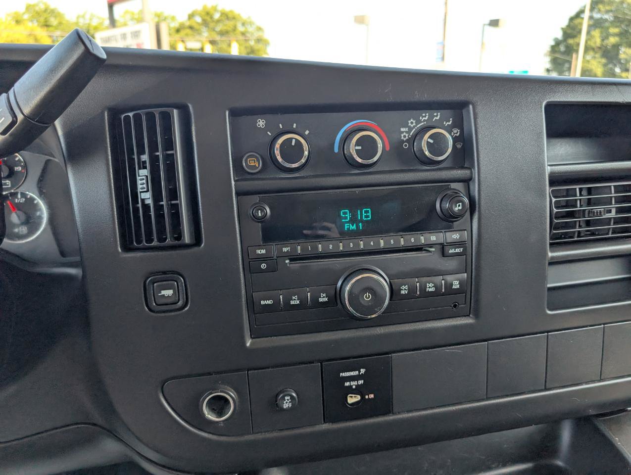 Used 2014 Chevrolet Express 3500 LT w/ LT Preferred Equipment Group RWD image 14