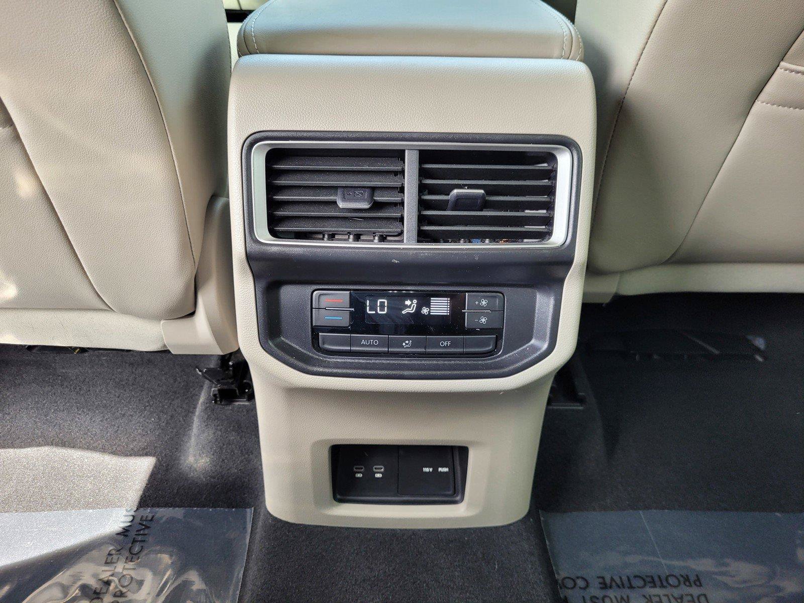 Certified 2025 Volkswagen Atlas SE AWD/4WD image 16