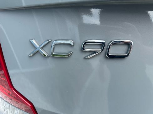 Used 2024 Volvo XC90 B6 Plus AWD/4WD image 28