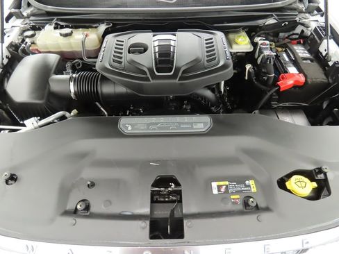 Used 2023 Jeep Grand Wagoneer Series II image 28