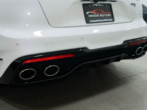 Used 2022 Kia Stinger GT2 w/ Red Interior Color Package image 10