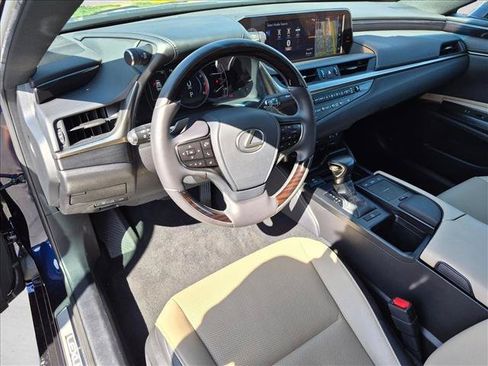 Used 2021 Lexus ES 350 w/ Premium Package FWD image 10