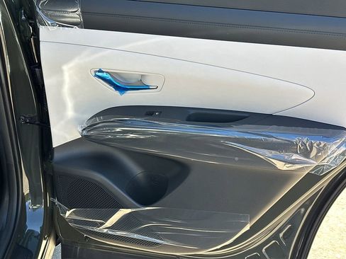 New 2026 Hyundai Tucson SEL FWD image 17