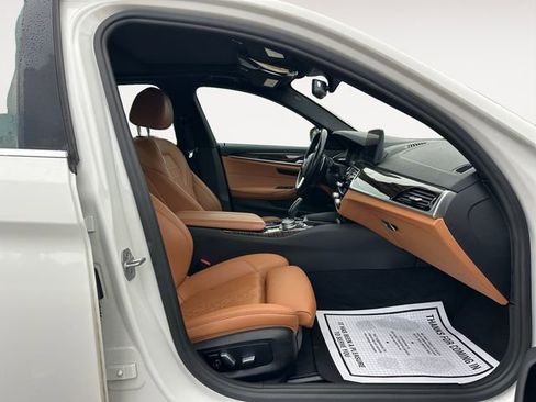 Used 2022 BMW 530i w/ Convenience Package image 15