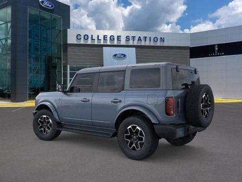 New 2025 Ford Bronco Outer Banks image 4