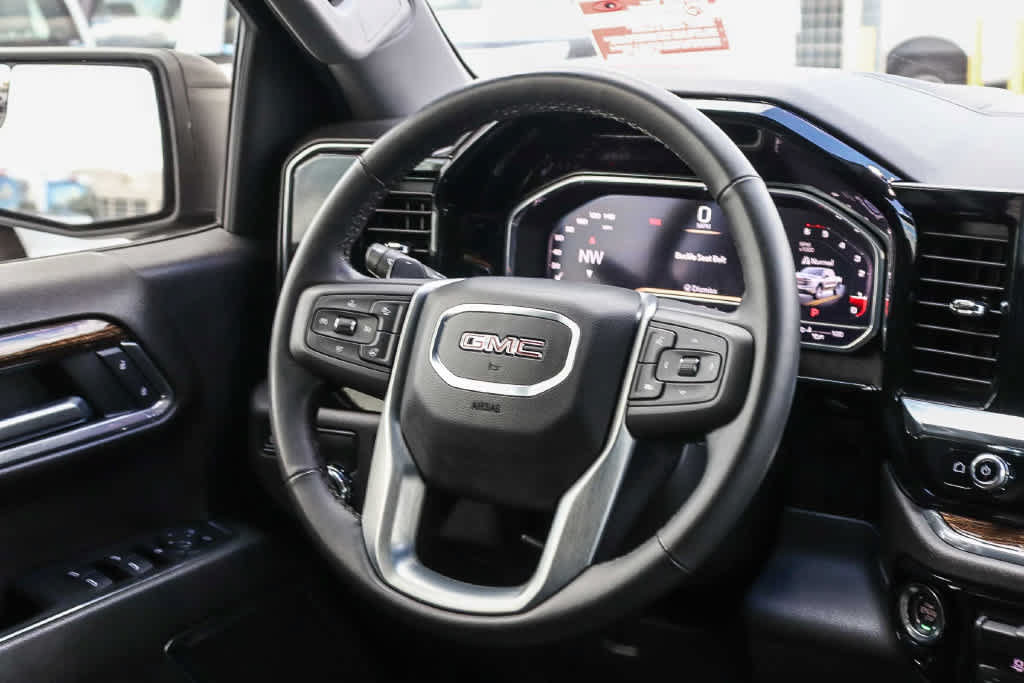 Used 2025 GMC Sierra 1500 Elevation w/ LPO, Elevation Black Package RWD image 15