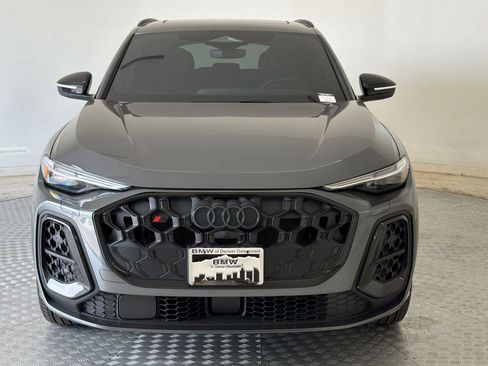 Used 2025 Audi SQ5 Premium Plus AWD/4WD image 6