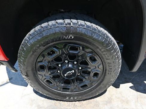 Used 2022 Chevrolet Silverado 2500 LTZ w/ LTZ Plus Package AWD/4WD image 10