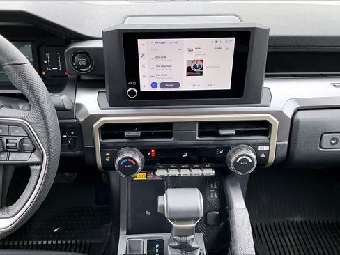 Used 2024 Toyota Tacoma SR5 image 7