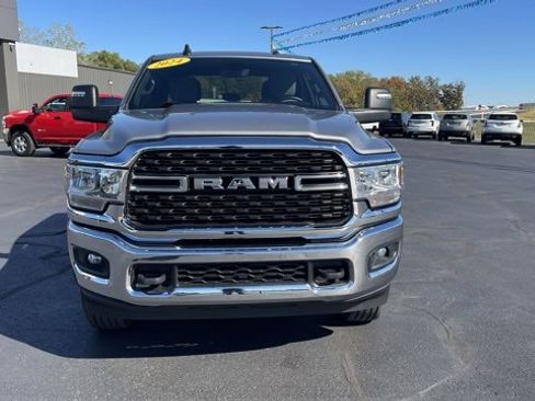 Used 2024 RAM 2500 Big Horn w/ Bed Utility Group image 9
