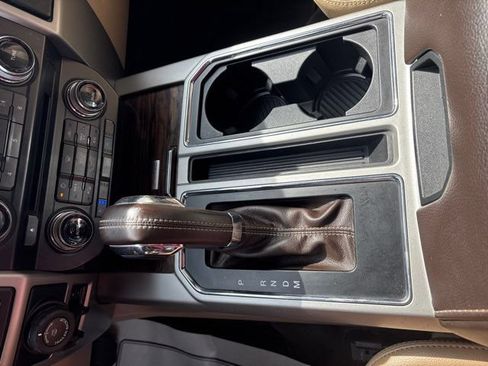 Used 2018 Ford F150 Lariat RWD image 33