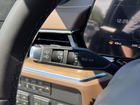 New 2026 Chevrolet Tahoe High Country image 19