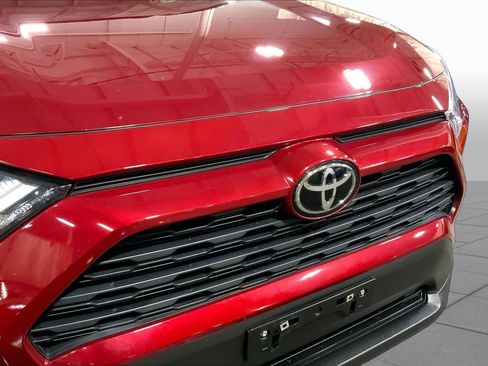 Used 2023 Toyota RAV4 XLE w/ Convenience Package AWD/4WD image 30