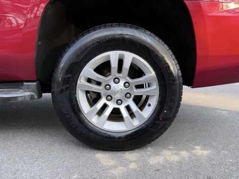 Used 2015 Chevrolet Tahoe LT image 16