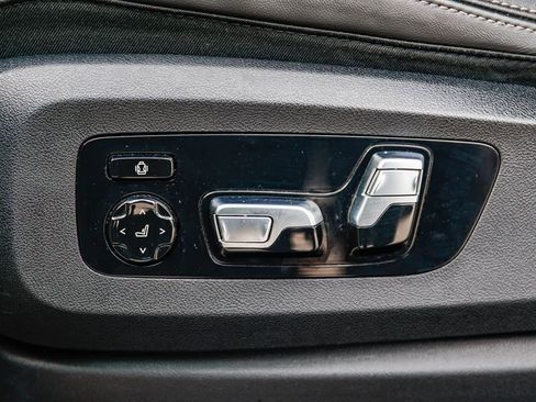 Used 2024 BMW X5 xDrive40i image 21