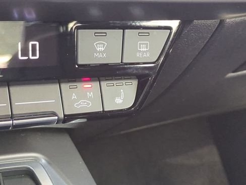 Used 2024 Audi A3 2.0T Premium FWD image 22