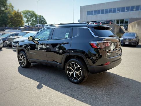 New 2026 Jeep Compass Limited w/ Sun, Sound & Navigation Group AWD/4WD image 12