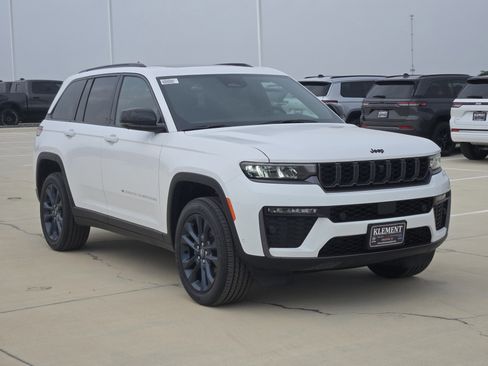 New 2026 Jeep Grand Cherokee Limited AWD/4WD image 3