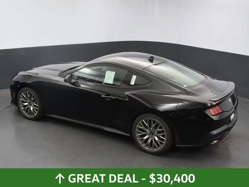 Used 2024 Ford Mustang Premium image 43