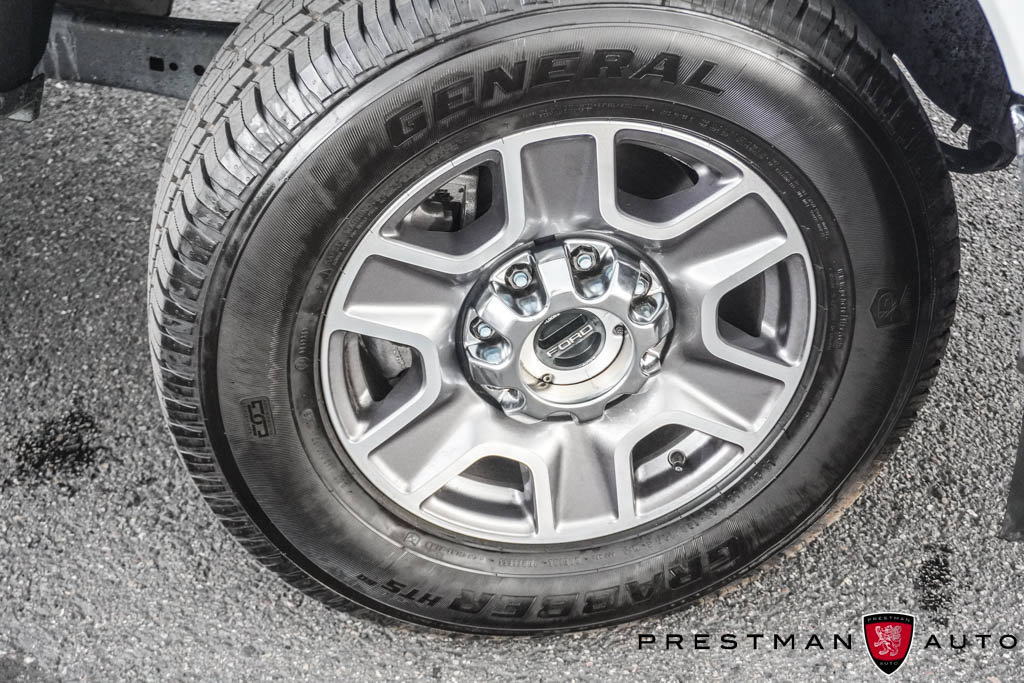 Used 2025 Ford F250 Lariat w/ FX4 Off-Road Package AWD/4WD image 12