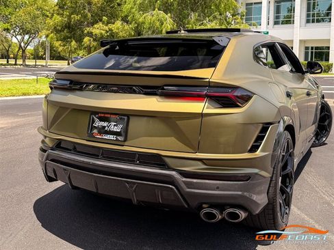 Used 2024 Lamborghini Urus Performante AWD/4WD image 59