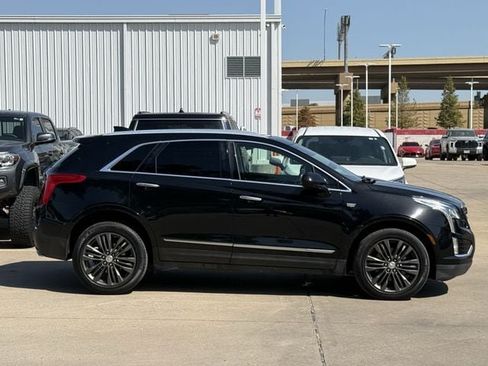 Used 2019 Cadillac XT5 Luxury FWD image 3