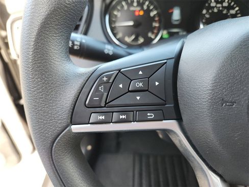 Used 2017 Nissan Rogue S w/ S Appearance Package image 24