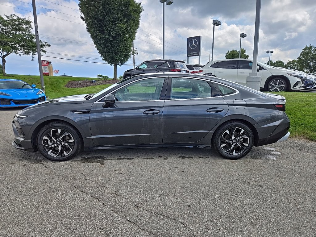 Used 2024 Hyundai Sonata SEL FWD image 7