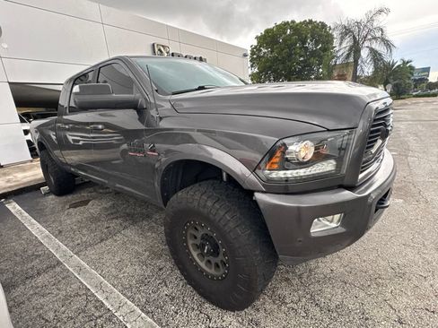 Used 2018 RAM 2500 Laramie w/ Sport Appearance Group AWD/4WD image 15