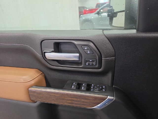 Used 2021 Chevrolet Silverado 3500 High Country w/ Z71 Off-Road Package AWD/4WD image 15
