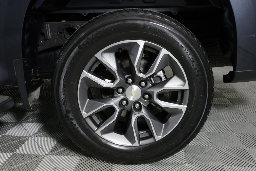 Used 2019 Chevrolet Silverado 1500 LT w/ Texas Edition RWD image 36