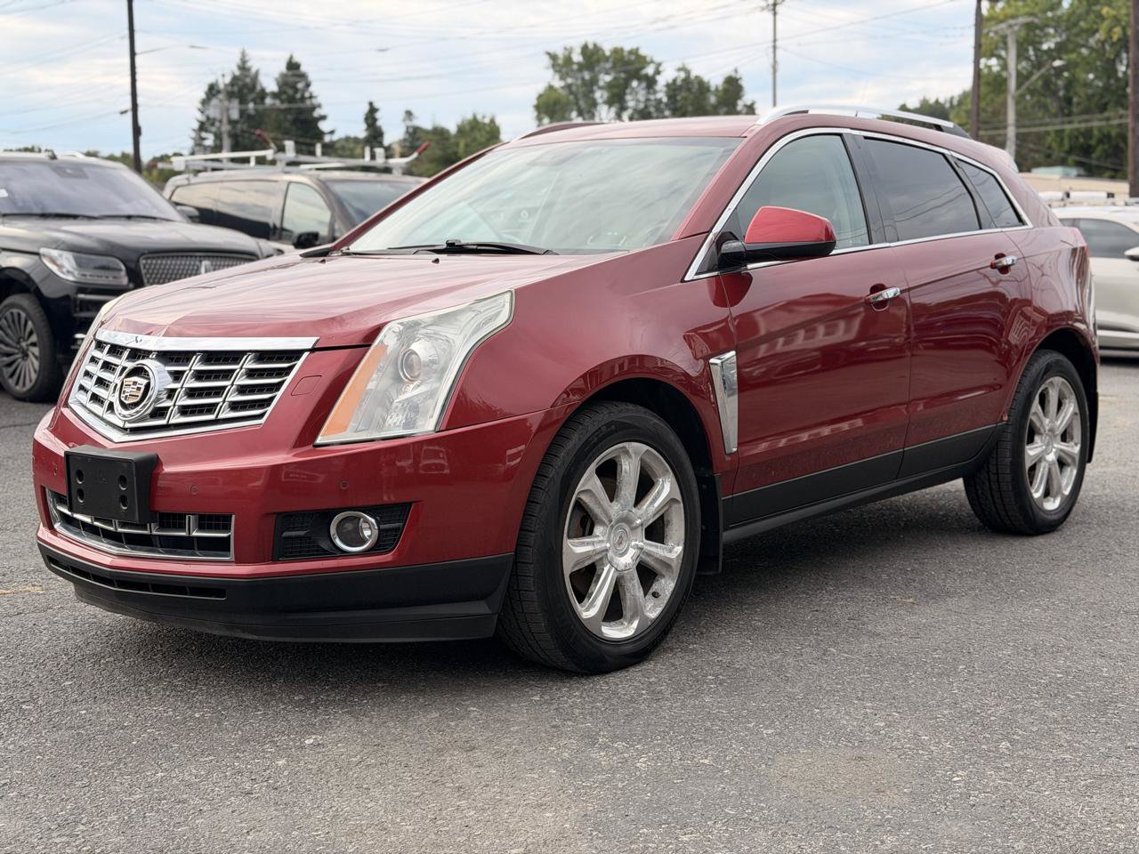 Used 2013 Cadillac SRX Premium AWD/4WD image 3