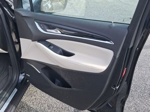 Used 2023 Buick Enclave Premium w/ Experience Buick Package image 20