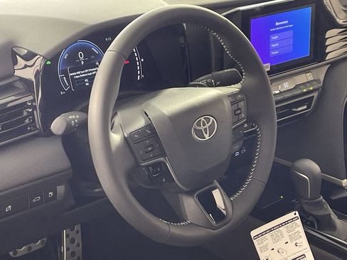 New 2026 Toyota Camry SE image 12