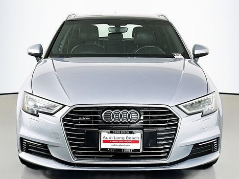 Used 2017 Audi A3 e-tron Premium Plus w/ Technology Package FWD image 2